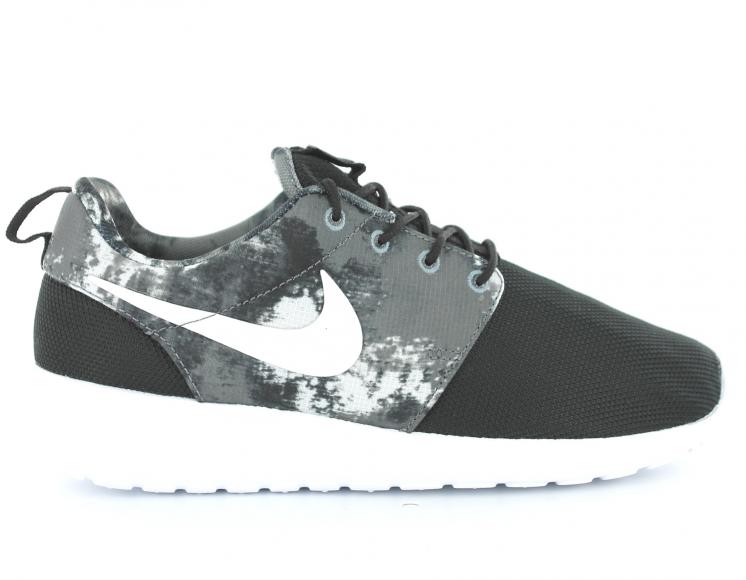 nike roshe run femme motif